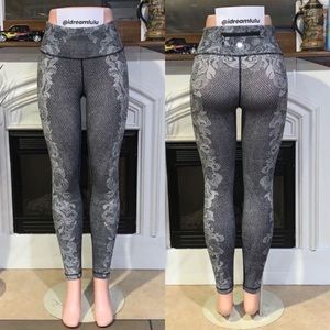 🌿Lululemon Speed Wunder Under HR Tight 28”